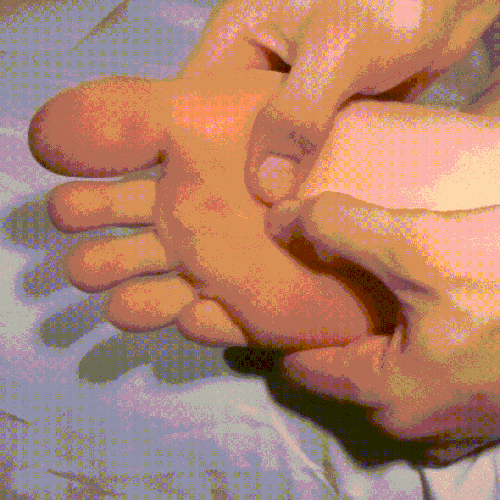 Foot massage and relaxation spa near City Season Hotel